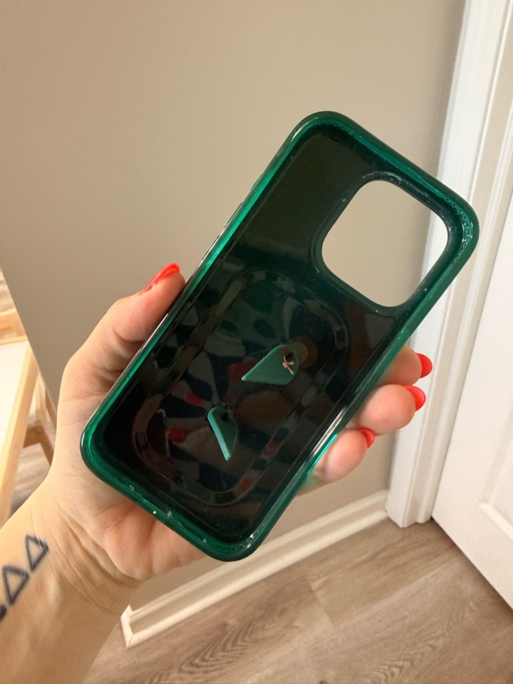 Loopy Case Teal Green Glitter Case - iPhone 16 Pro - Picture 2 of 3